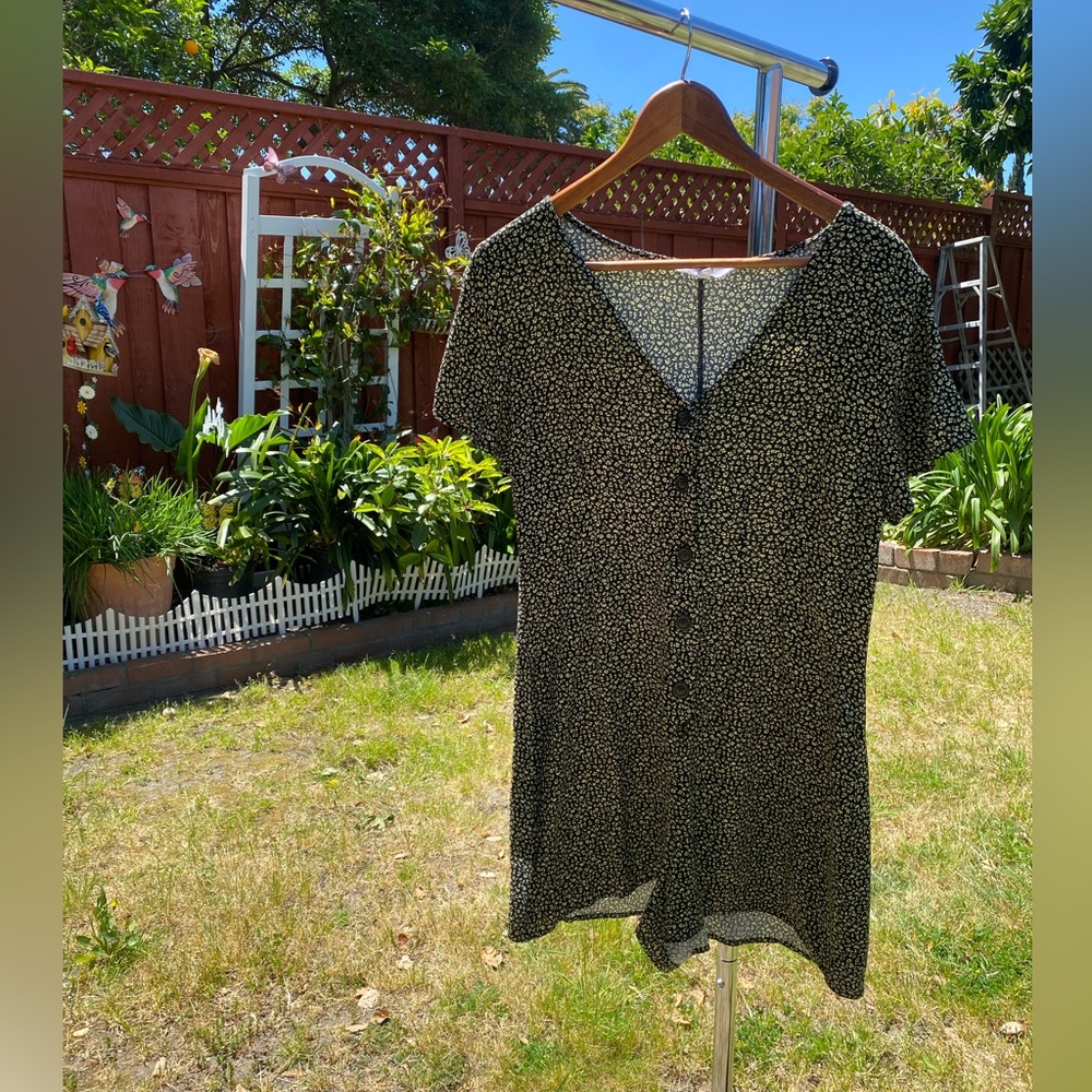 90’s Black and White Floral Romper